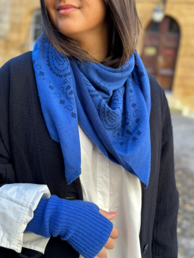 Foulard ELYA bleu majorelle